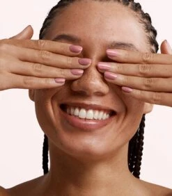 Pink Gellac - Pearly Nude - Gellak - Nude - 15 Ml 11 Pink Gellac - Pearly Nude - Gellak - Nude - 15 Ml -Modecosmetica 1050x1200 25