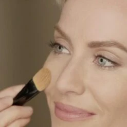 Max Factor Radiant Lift FD - 65 Rose Beige -Modecosmetica 1200x1200 124