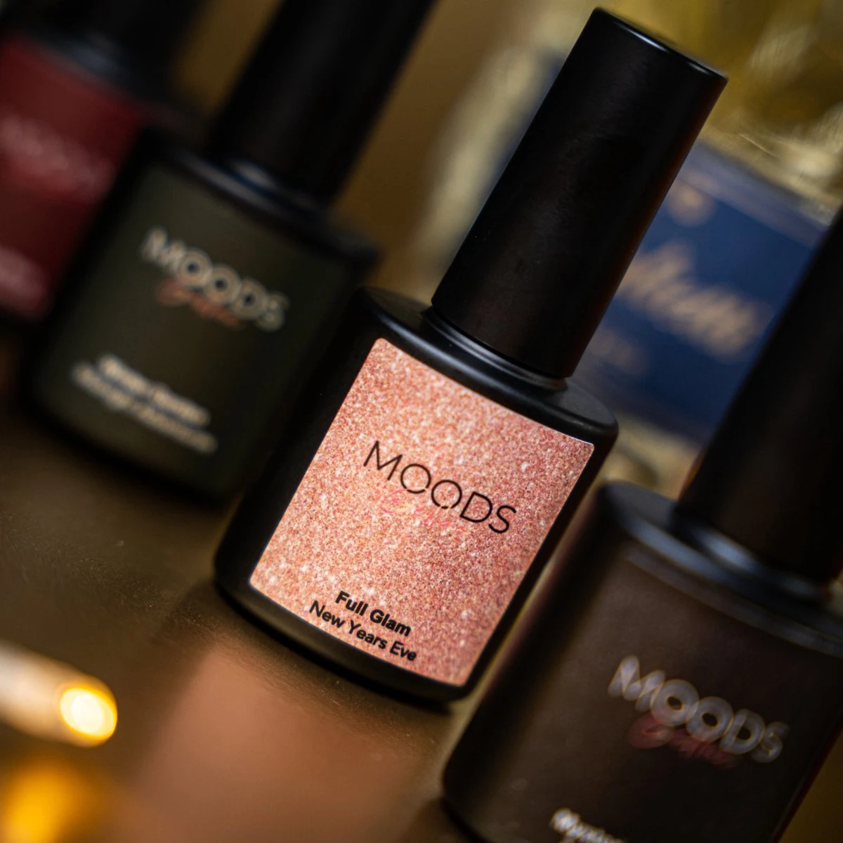 Moods Gellac - Full Glam - Gellak - Sparkling Nude - Glitter - 15ML 2 Moods Gellac - Full Glam - Gellak - Sparkling Nude - Glitter - 15ML - Afbeelding 2