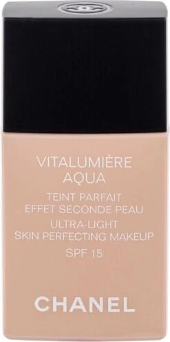 Modecosmetica 38 Chanel Vitalumiere Aqua Foundation - 30 Beige - SPF15 - 30 Ml
