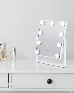 Bright Beauty Vanity Make Up Spiegel Met Verlichting - Wit - Dimbaar Met Drie Lichtstanden 9 Bright Beauty Vanity Make Up Spiegel Met Verlichting - Wit - Dimbaar Met Drie Lichtstanden -Modecosmetica 953x1200 1